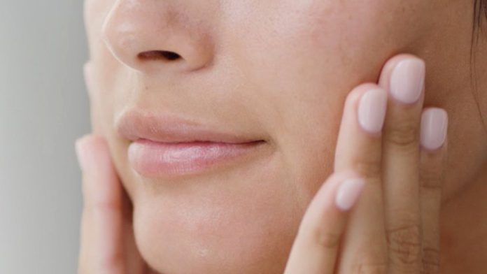 5 щоденних звичок, які запобігають сухості шкіри