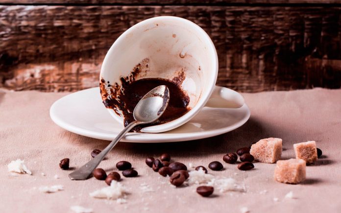 Як використовувати кавову гущу після заварювання
