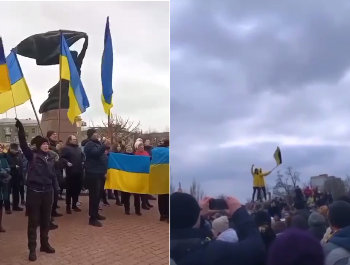 В Бердянську і Запоріжжі українці вийшли на протести з прапорами