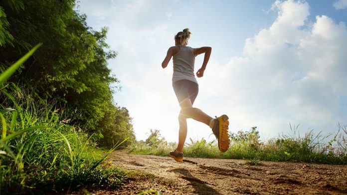 Експерти назвали 7 помилок, які призводять до травм під час бігу
