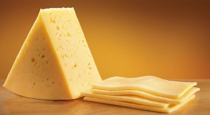 Як розм'якшити затверділий сир