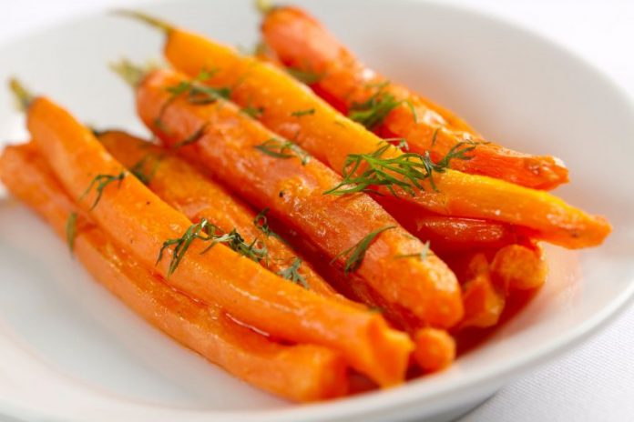 Кулінарна хитрість при варінні моркви, щоб прискорити процес готування: про це багато хто не знає