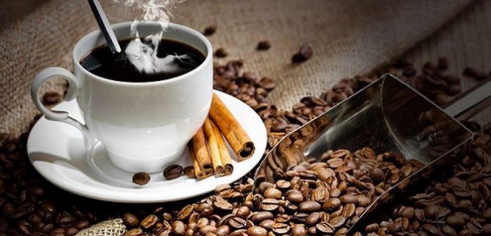 Хитрість досвідчених кавоманів - як пом'якшити смак дуже гіркої кави