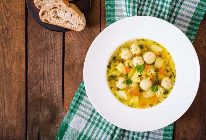 5 кулінарних помилок, які псують смак супу