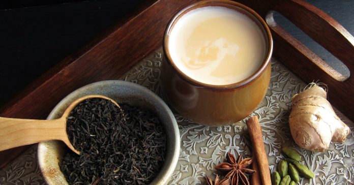 Як приготувати зігріваючий м'ятний чай з прянощами