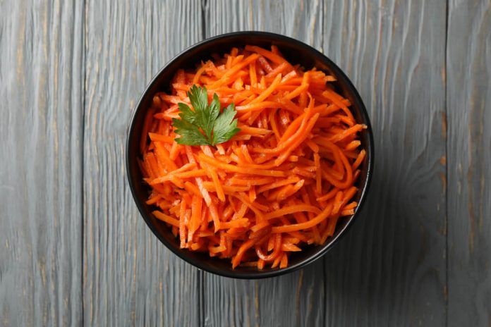 Як приготувати моркву по-корейські: просто та смачно