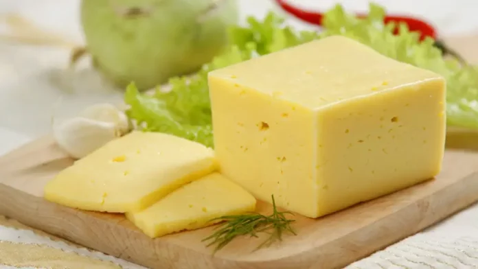 Як приготувати твердий сир за рецептом від Лілії Цвіт