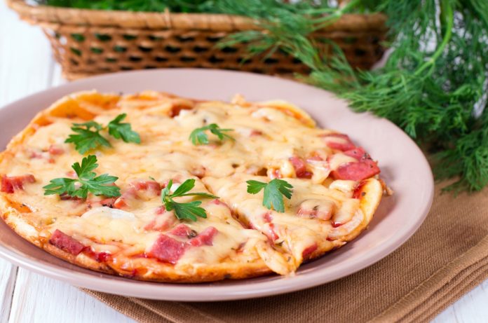 Піца без духовки та печі: ледачий рецепт для сковороди