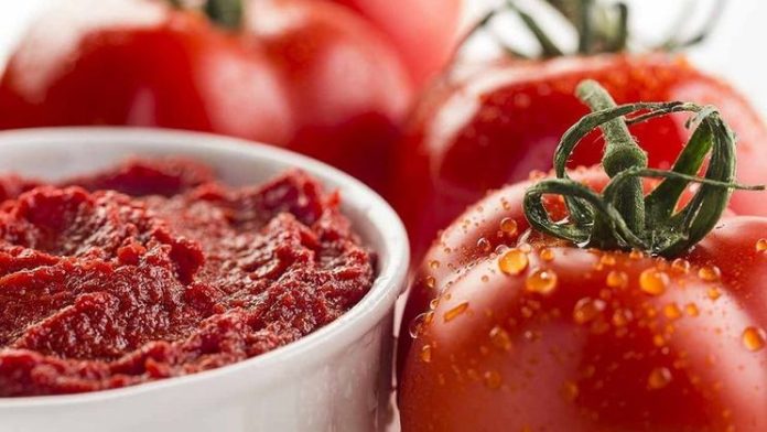 Як зберігати томатну пасту, щоб вона не вкривалася пліснявою