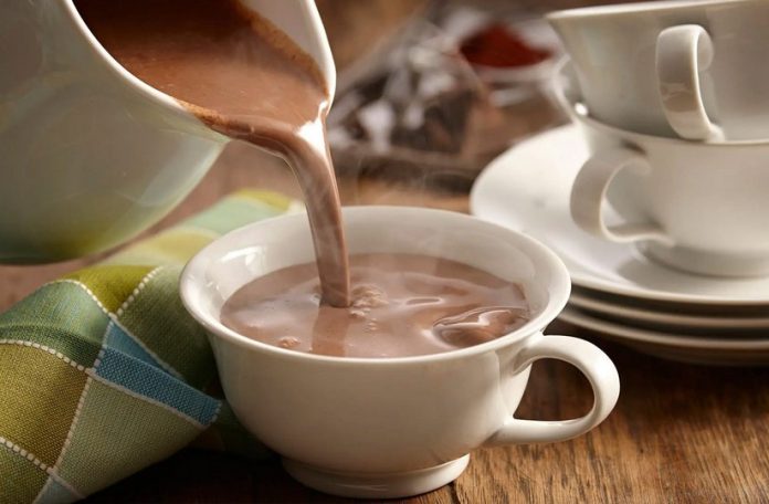Кулінари розповіли, як правильно варити какао без води