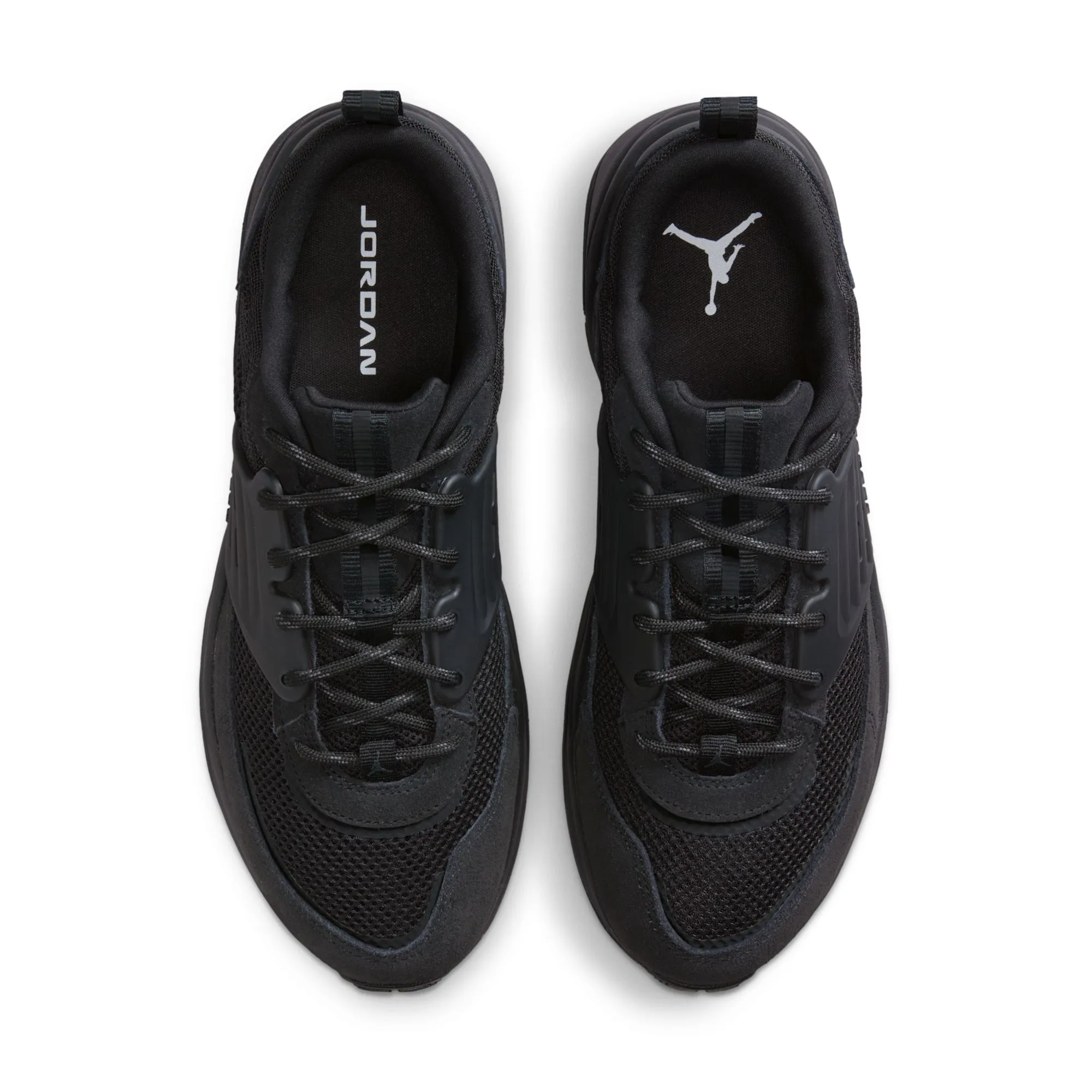 Jordan Trunner O/S ‘Black Cat’
