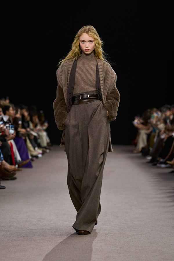 MAX MARA Fall-Winter 2025-26| Milan Fashion Week